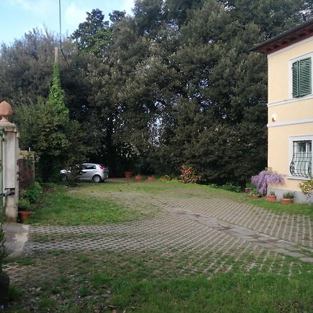 Villa La Dogana B&B Di Charme - Historic Villa With A Beautiful Garden Lucca Exterior foto